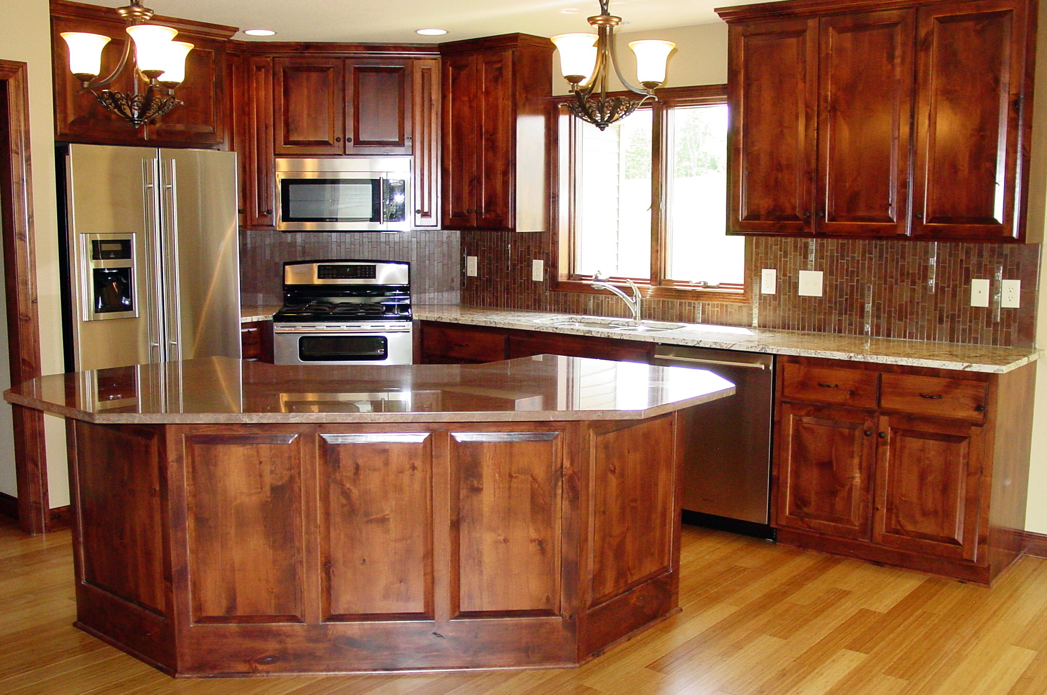 Kitchens Maetzold Homes Inc